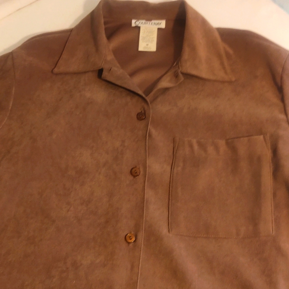 Top - Picture 3 of 3